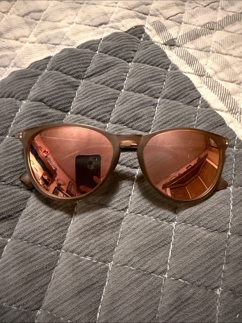 Women’s Rose Gold Mirrored Sunglasses